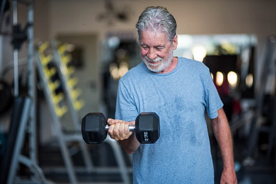 Read more about the article Why Strength and Cardio Training Are Essential for Long-Term Health